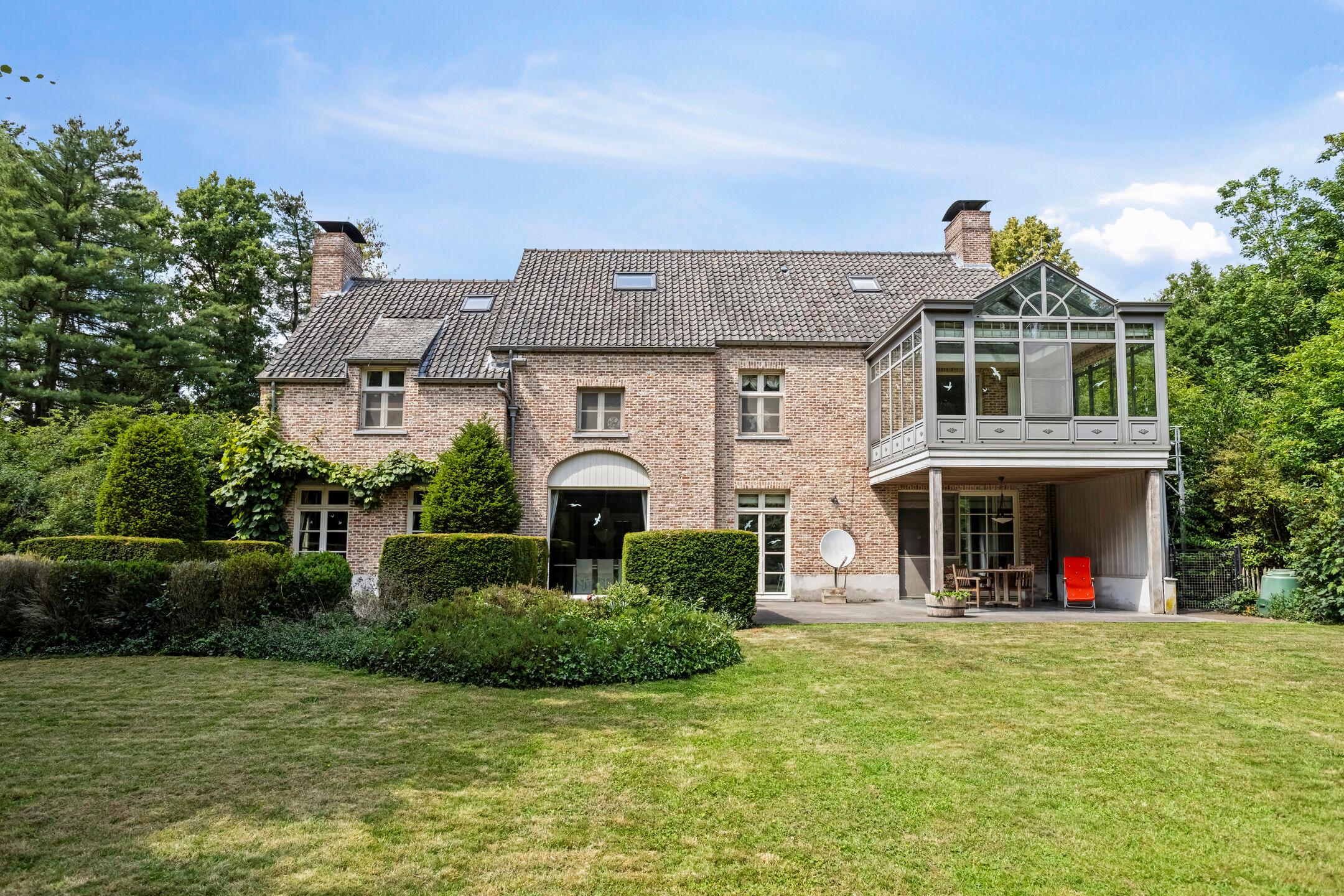 Uitzonderlijke villa in exclusieve wijk 